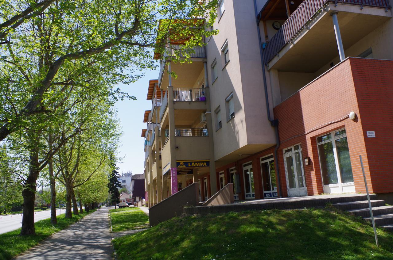 Aquamarin Studio Apartman Siófok Exterior foto